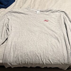 PINK Victoria's Secret Light Gray Long Sleeve Tee